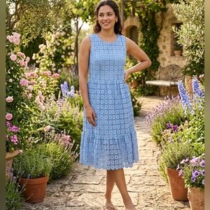 NWT 52Seven Light Blue Lace Midi Dress Size 6